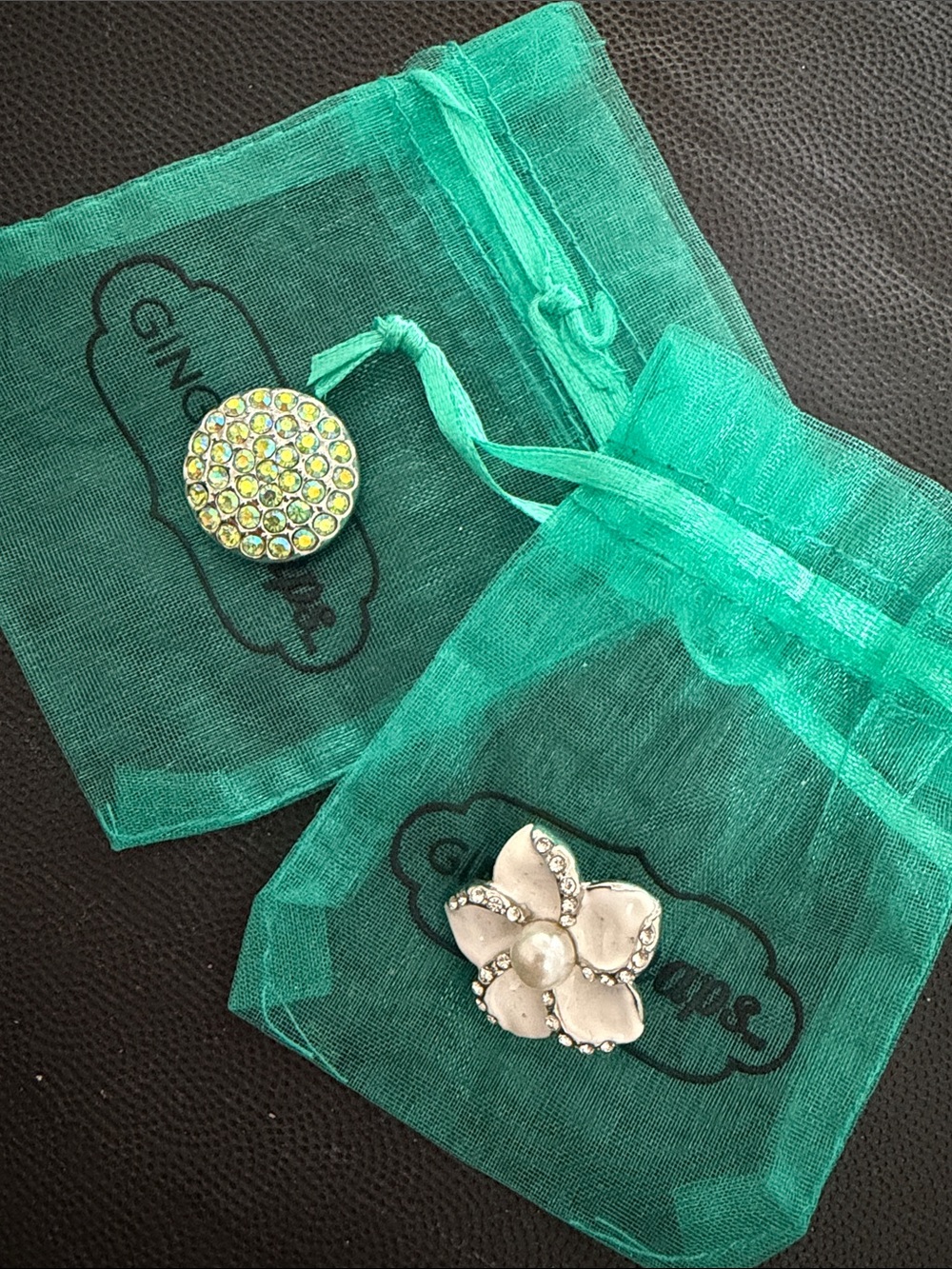 GingerSnaps Glam Charm set of 2 - Standard Size with bags